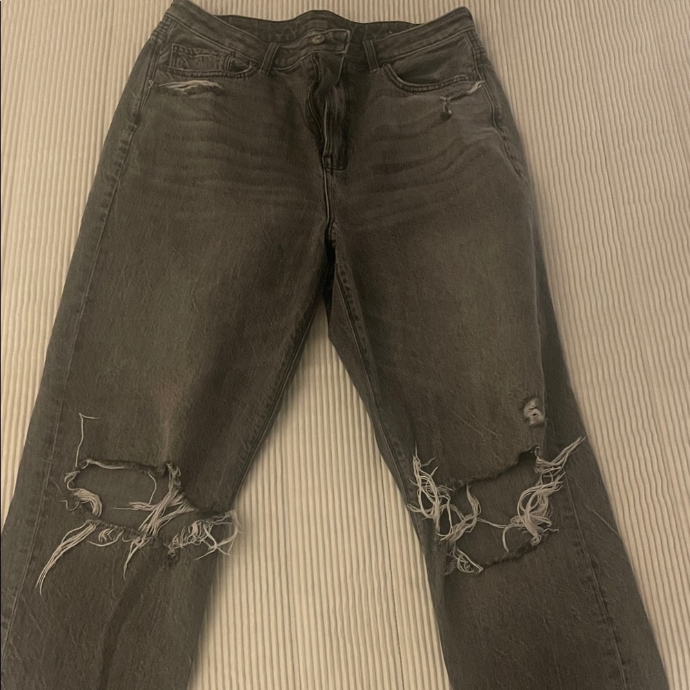 American Eagle Outfitters Black Distressed Boyfriend Jeans